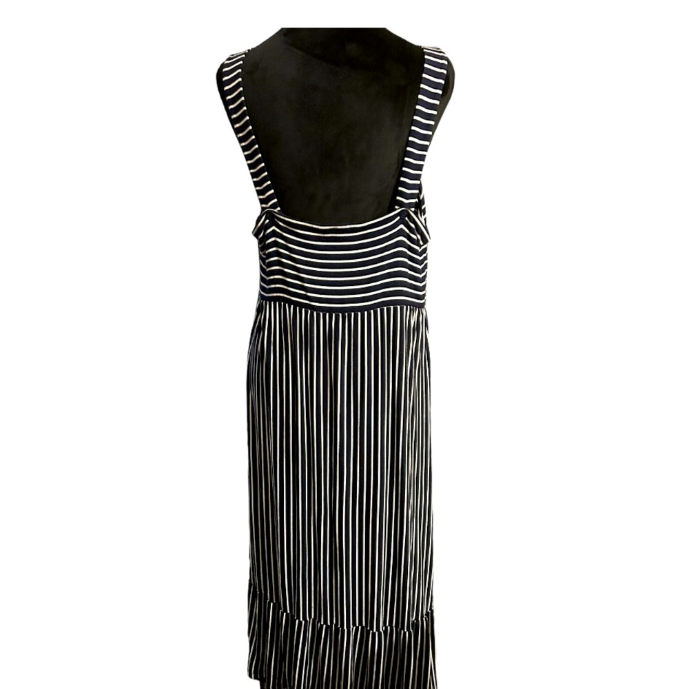 GAP navy & white maternity dress in size Large. Super Comfortable - Picture 4 of 5